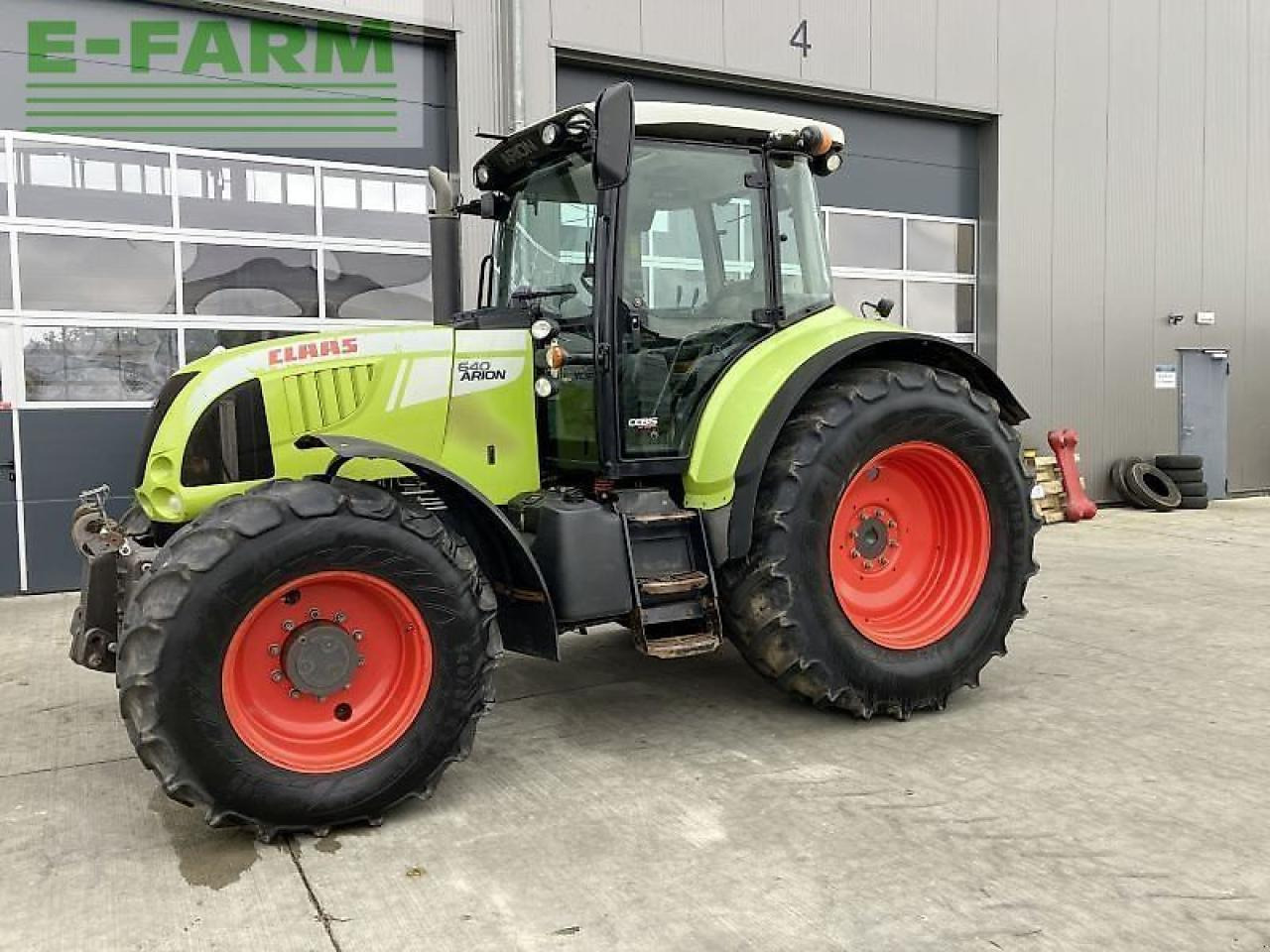 CLAAS arion 640 cebis - Трактор: снимка 1 CLAAS arion 640 cebis - Трактор: снимка 1