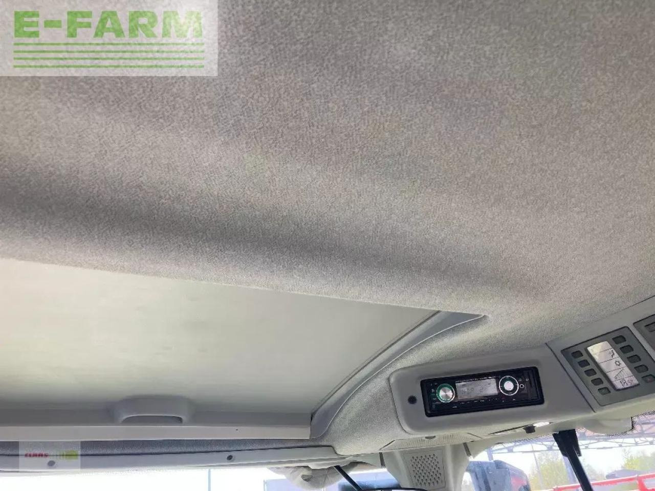 CLAAS arion 650 cebis CMATIC CEBIS - Трактор: снимка 2 CLAAS arion 650 cebis CMATIC CEBIS - Трактор: снимка 2