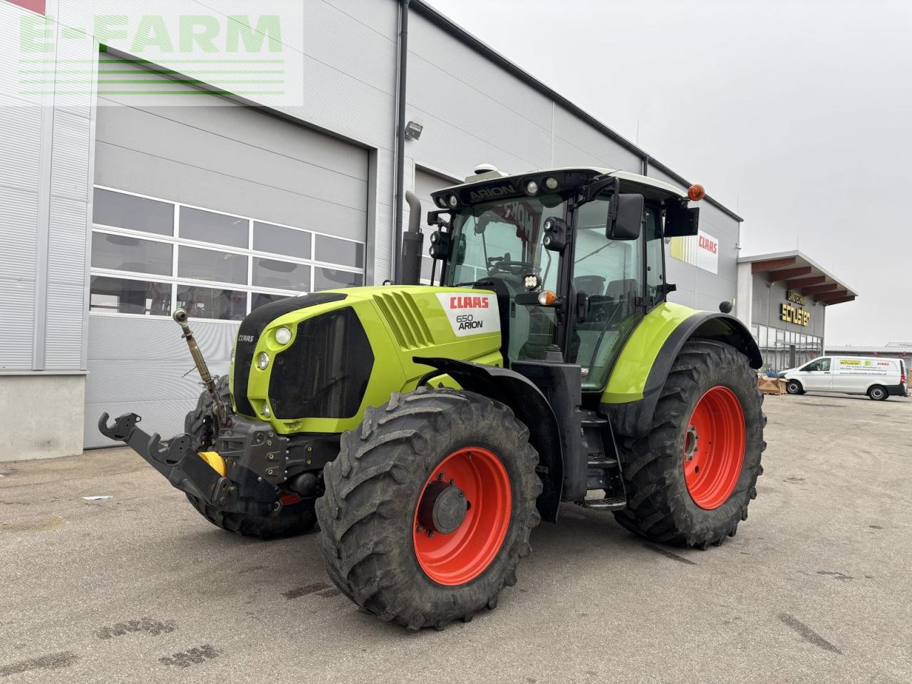 CLAAS arion 650 cebis hexashift HEXASHIFT CEBIS - Трактор: снимка 1 CLAAS arion 650 cebis hexashift HEXASHIFT CEBIS - Трактор: снимка 1