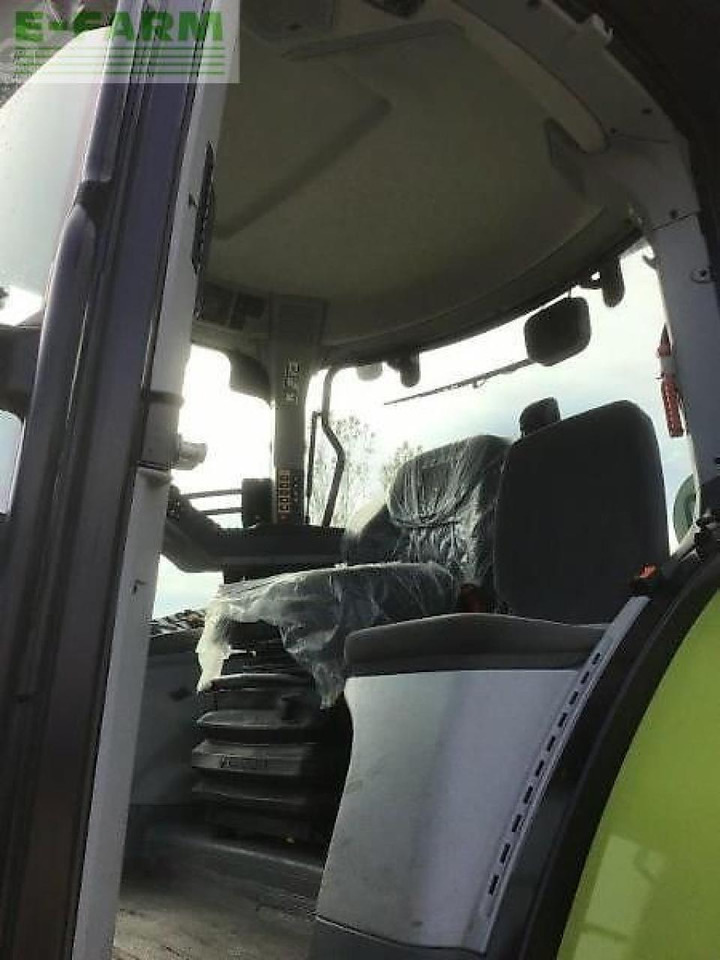 Трактор CLAAS arion 650 hexa: снимка 6