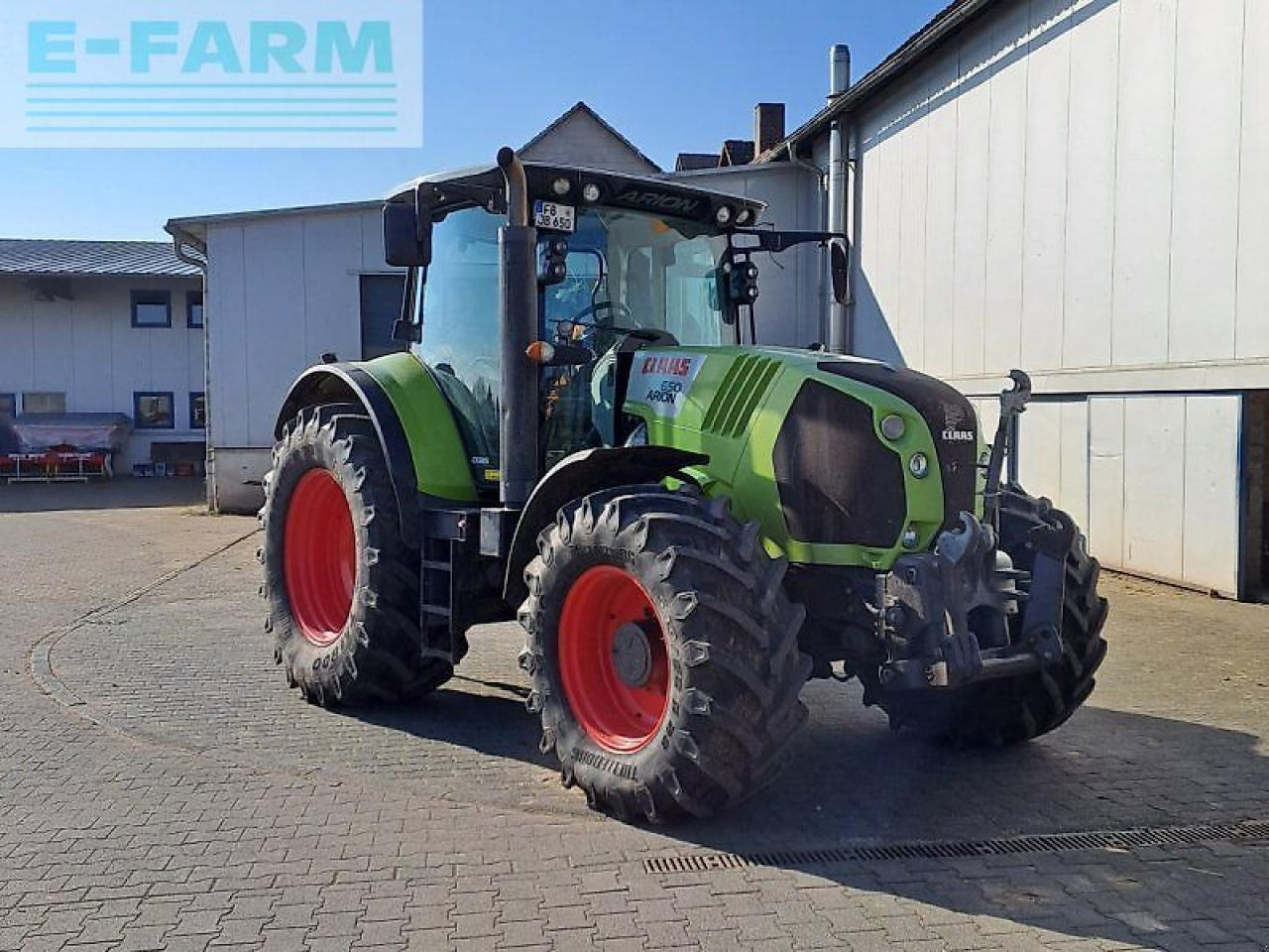 CLAAS arion 650 t4i - Трактор: снимка 3 CLAAS arion 650 t4i - Трактор: снимка 3