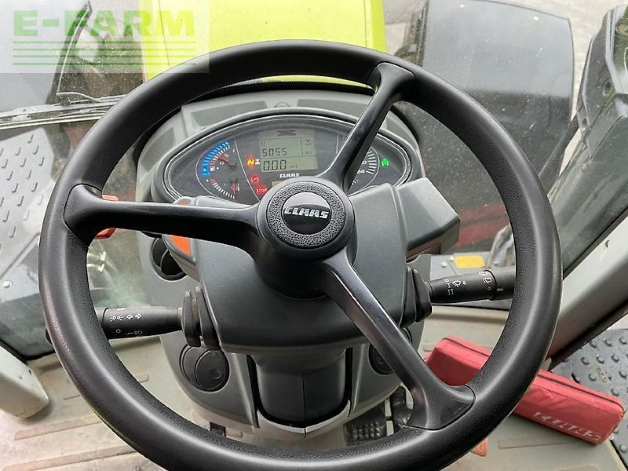 Трактор CLAAS arion 660: снимка 13