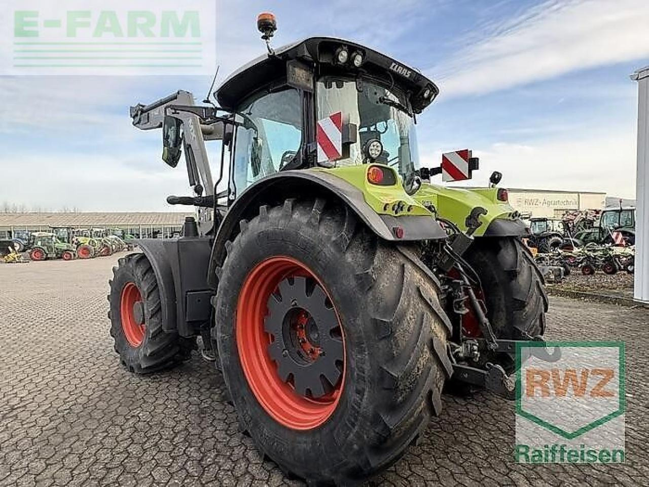 CLAAS arion 660 cmatic - Трактор: снимка 5 CLAAS arion 660 cmatic - Трактор: снимка 5