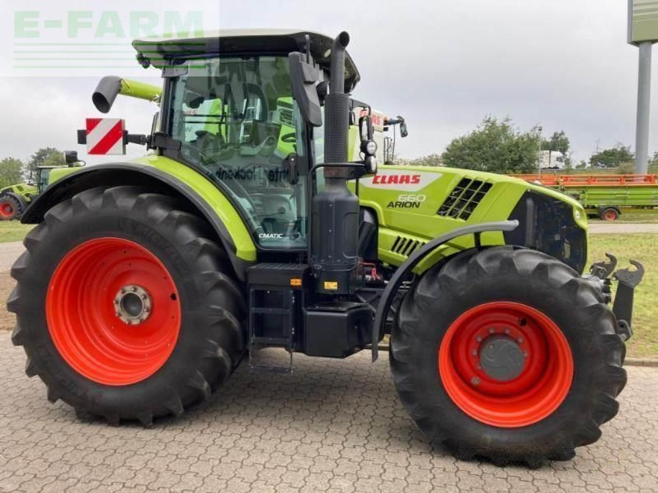 CLAAS arion 660 cmatic cebis CMATIC CEBIS - Трактор: снимка 5 CLAAS arion 660 cmatic cebis CMATIC CEBIS - Трактор: снимка 5