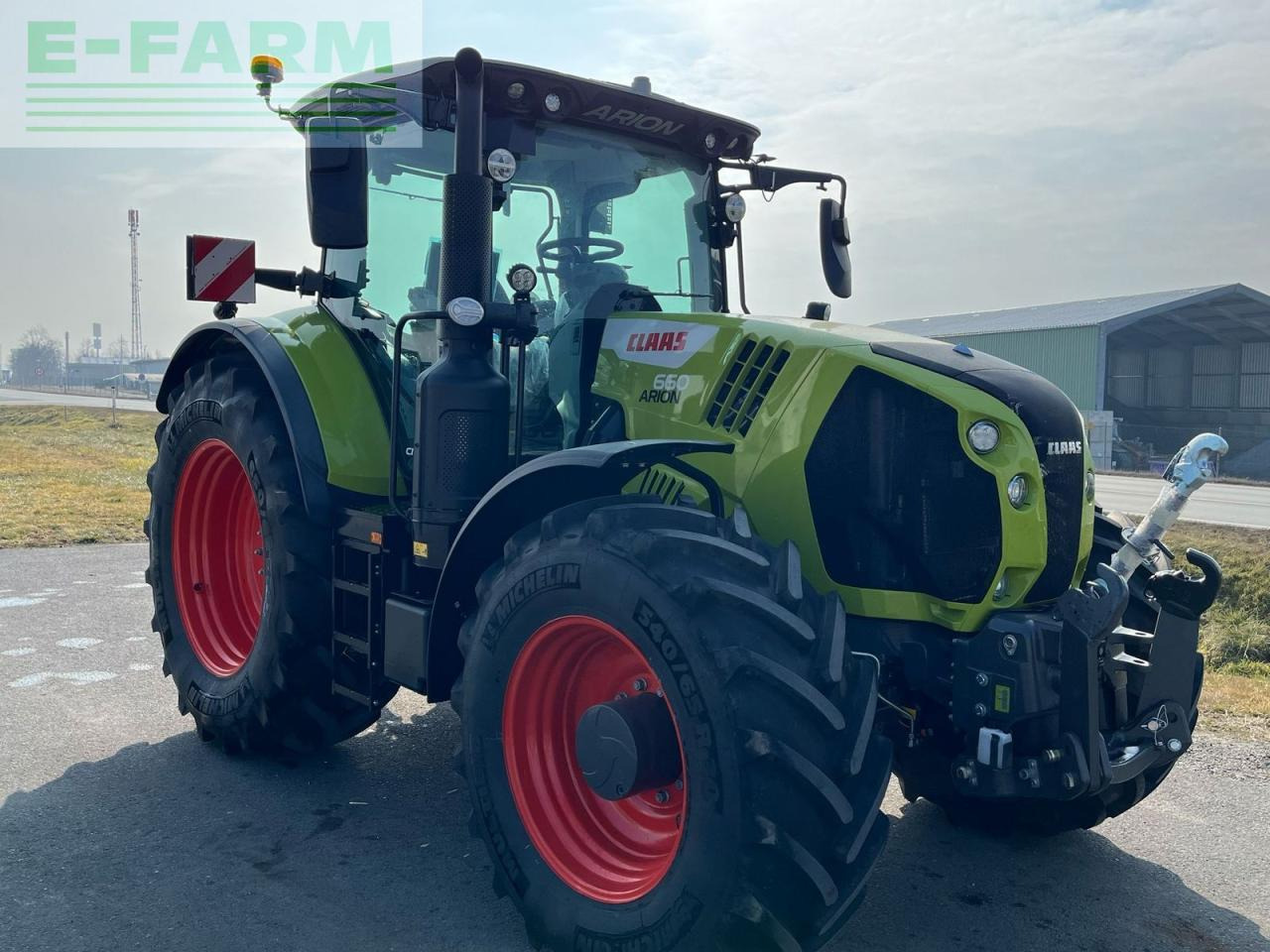 CLAAS arion 660 cmatic cebis CMATIC CEBIS - Трактор: снимка 2 CLAAS arion 660 cmatic cebis CMATIC CEBIS - Трактор: снимка 2