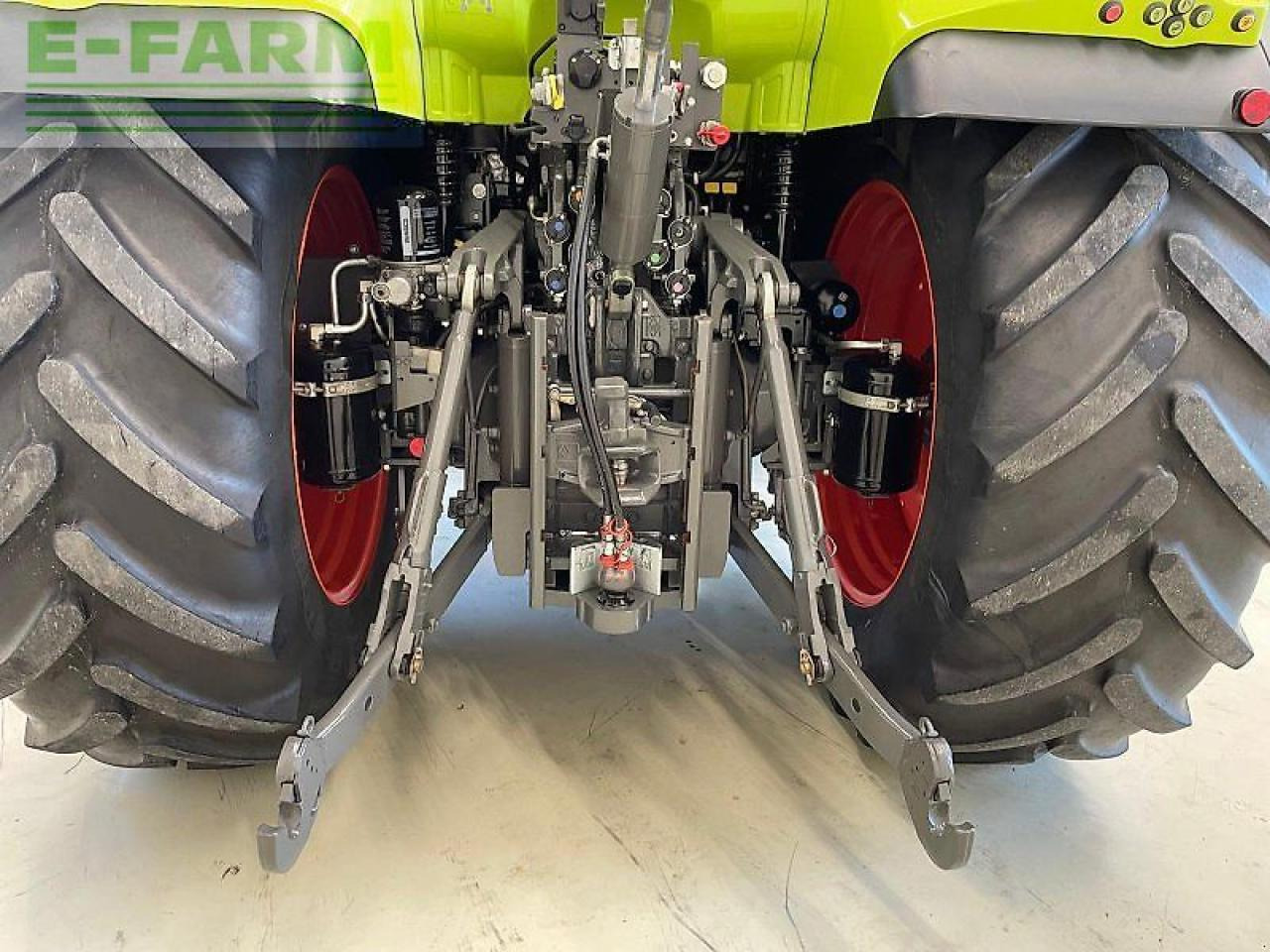 CLAAS arion 660 cmatic cebis CMATIC CEBIS - Трактор: снимка 5 CLAAS arion 660 cmatic cebis CMATIC CEBIS - Трактор: снимка 5