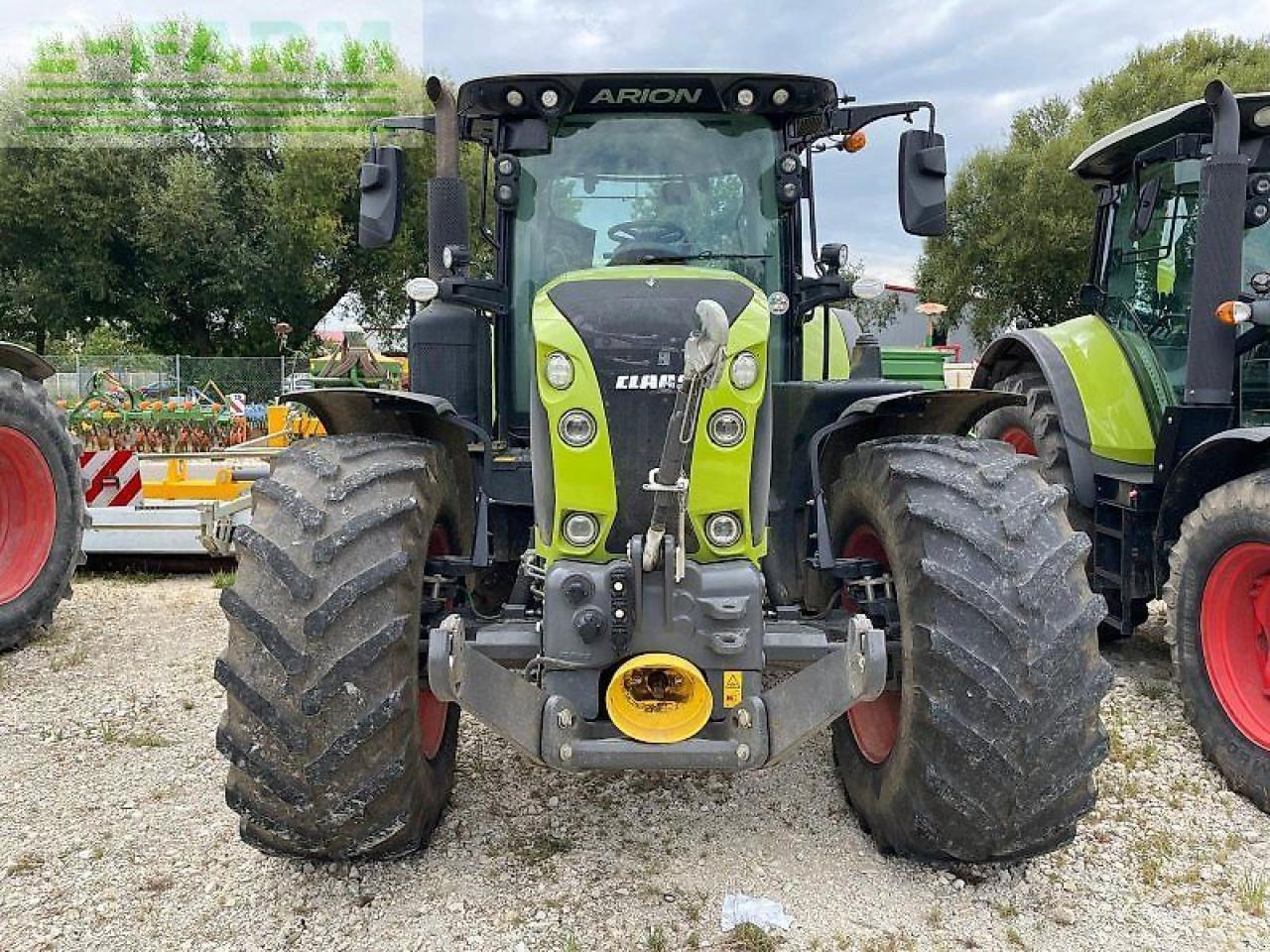 CLAAS arion 660 cmatic cebis CMATIC CEBIS - Трактор: снимка 3 CLAAS arion 660 cmatic cebis CMATIC CEBIS - Трактор: снимка 3