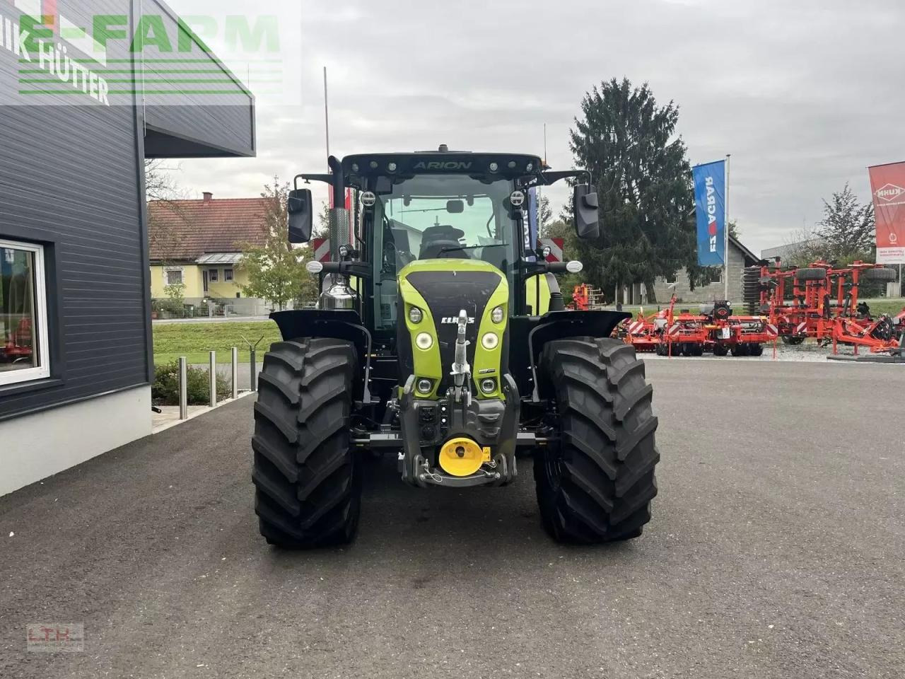 CLAAS arion 660 cmatic cebis CMATIC CEBIS - Трактор: снимка 4 CLAAS arion 660 cmatic cebis CMATIC CEBIS - Трактор: снимка 4