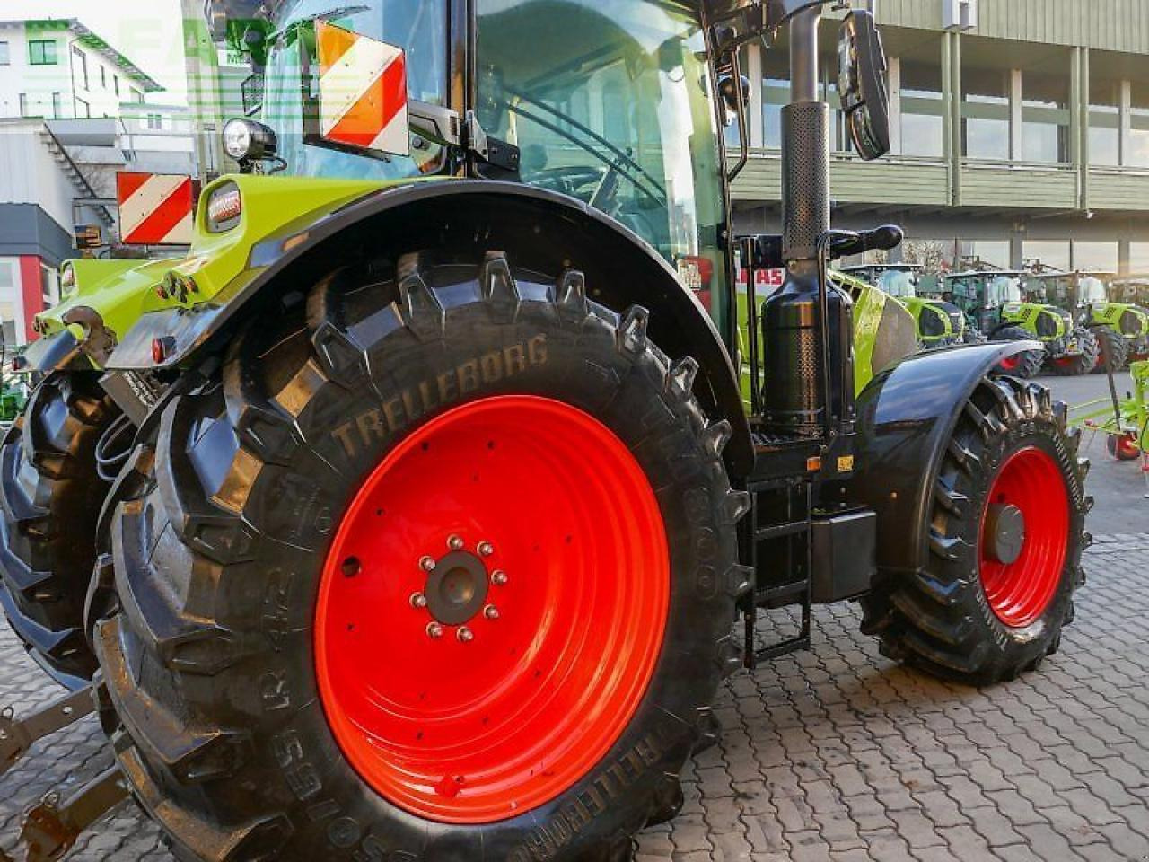 CLAAS arion 660 cmatic cebis CMATIC CEBIS - Трактор: снимка 5 CLAAS arion 660 cmatic cebis CMATIC CEBIS - Трактор: снимка 5
