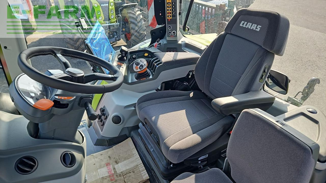 CLAAS arion 660 cmatic cebis CMATIC CEBIS - Трактор: снимка 5 CLAAS arion 660 cmatic cebis CMATIC CEBIS - Трактор: снимка 5