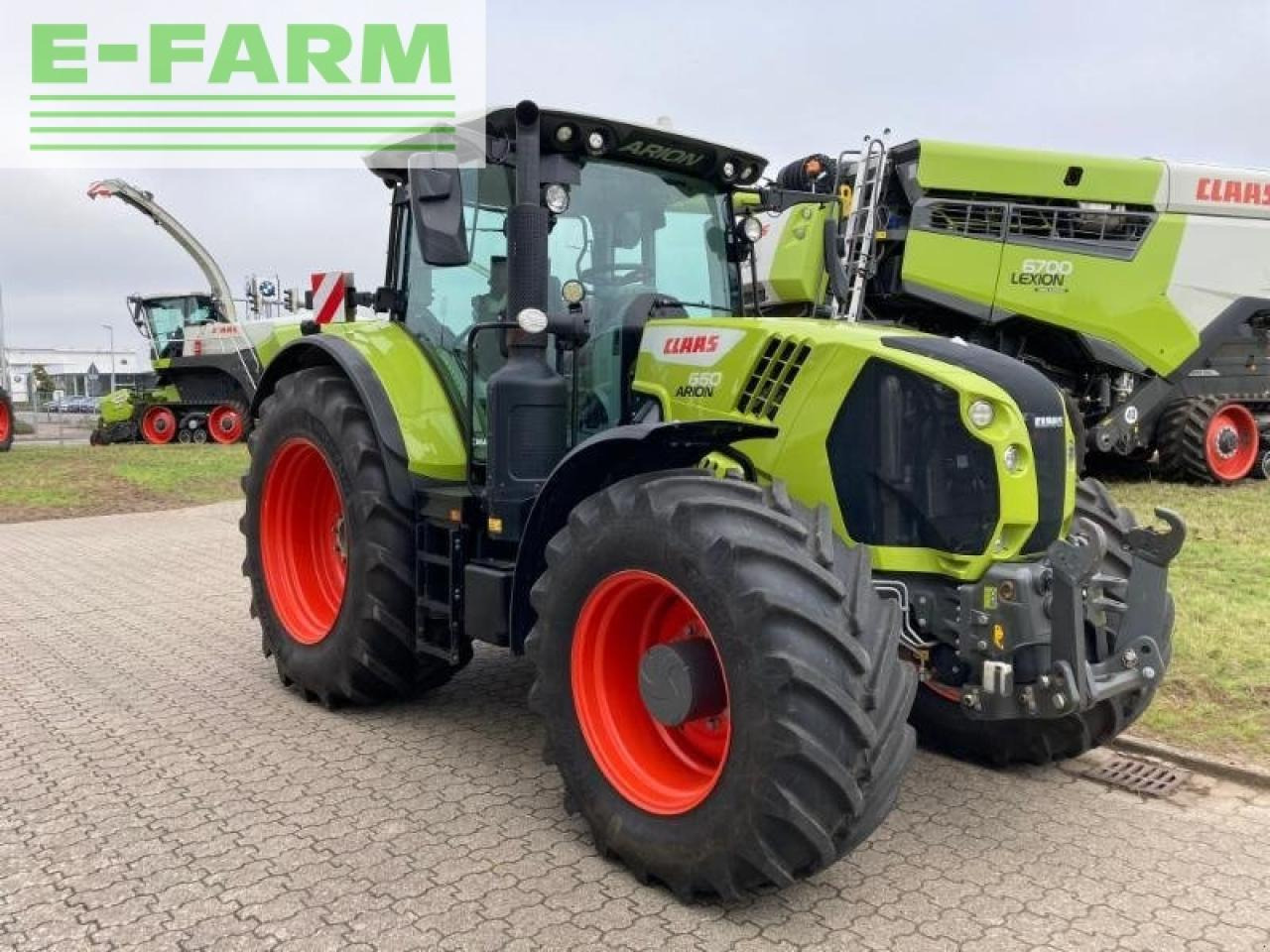 CLAAS arion 660 cmatic cebis CMATIC CEBIS - Трактор: снимка 3 CLAAS arion 660 cmatic cebis CMATIC CEBIS - Трактор: снимка 3