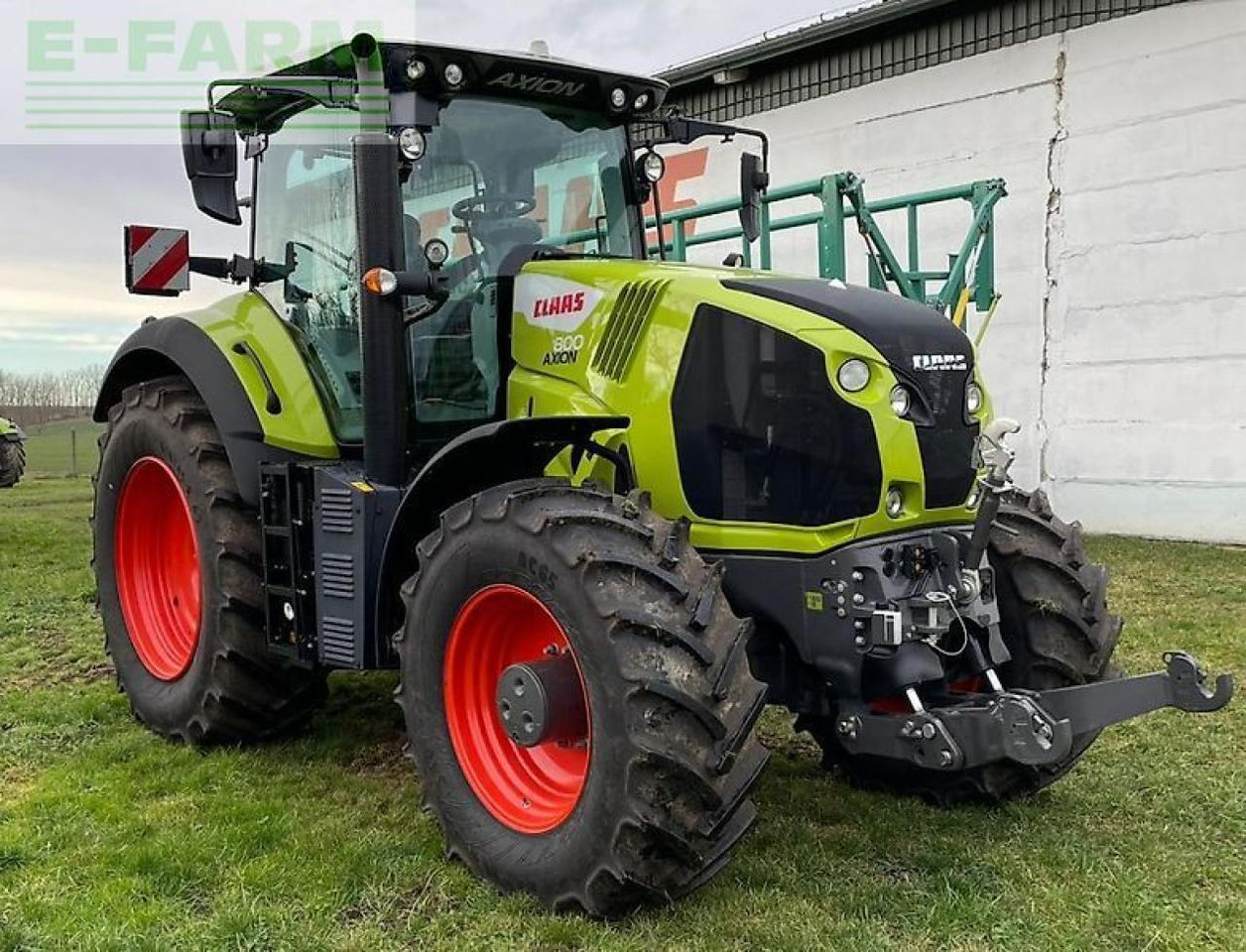 CLAAS axion 800 - Трактор: снимка 1 CLAAS axion 800 - Трактор: снимка 1