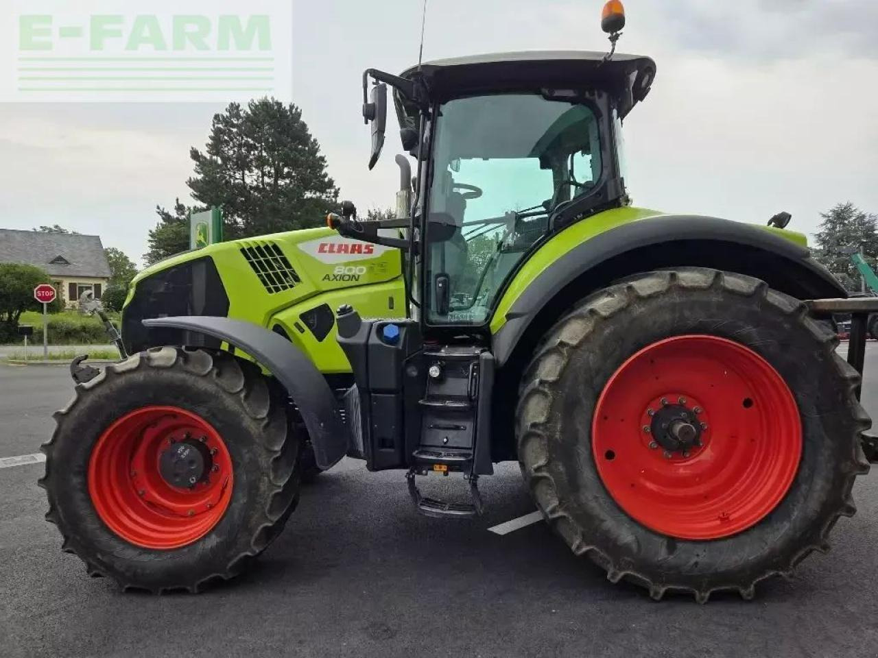 CLAAS axion 800 - Трактор: снимка 4 CLAAS axion 800 - Трактор: снимка 4