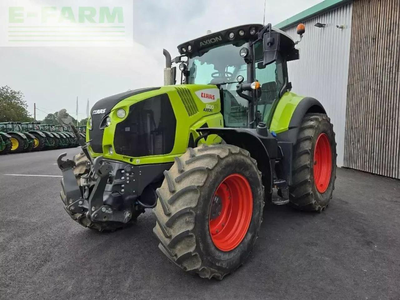 CLAAS axion 800 - Трактор: снимка 2 CLAAS axion 800 - Трактор: снимка 2