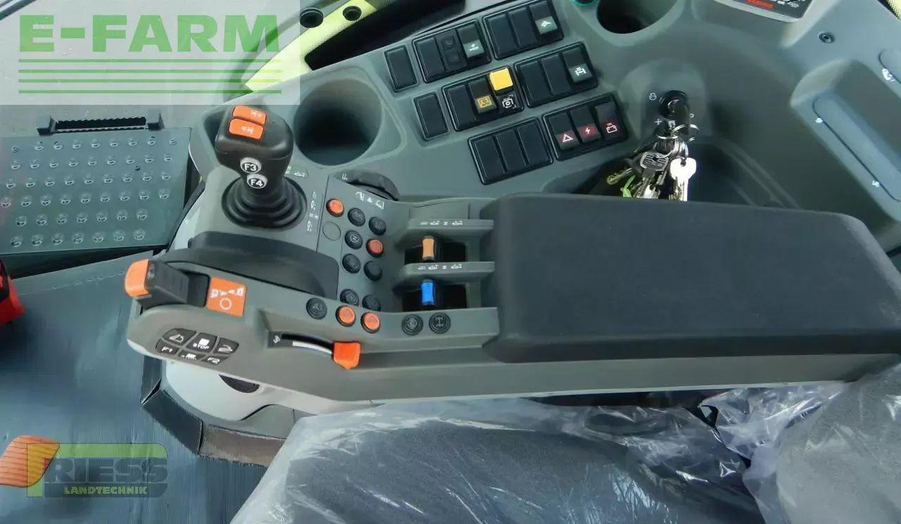 CLAAS axion 800 cis+ hexashift HEXASHIFT CIS+ - Трактор: снимка 5 CLAAS axion 800 cis+ hexashift HEXASHIFT CIS+ - Трактор: снимка 5