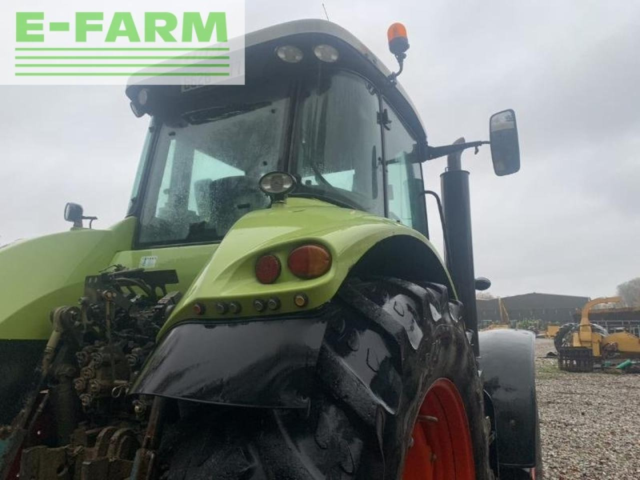 CLAAS axion 810 - Трактор: снимка 3 CLAAS axion 810 - Трактор: снимка 3