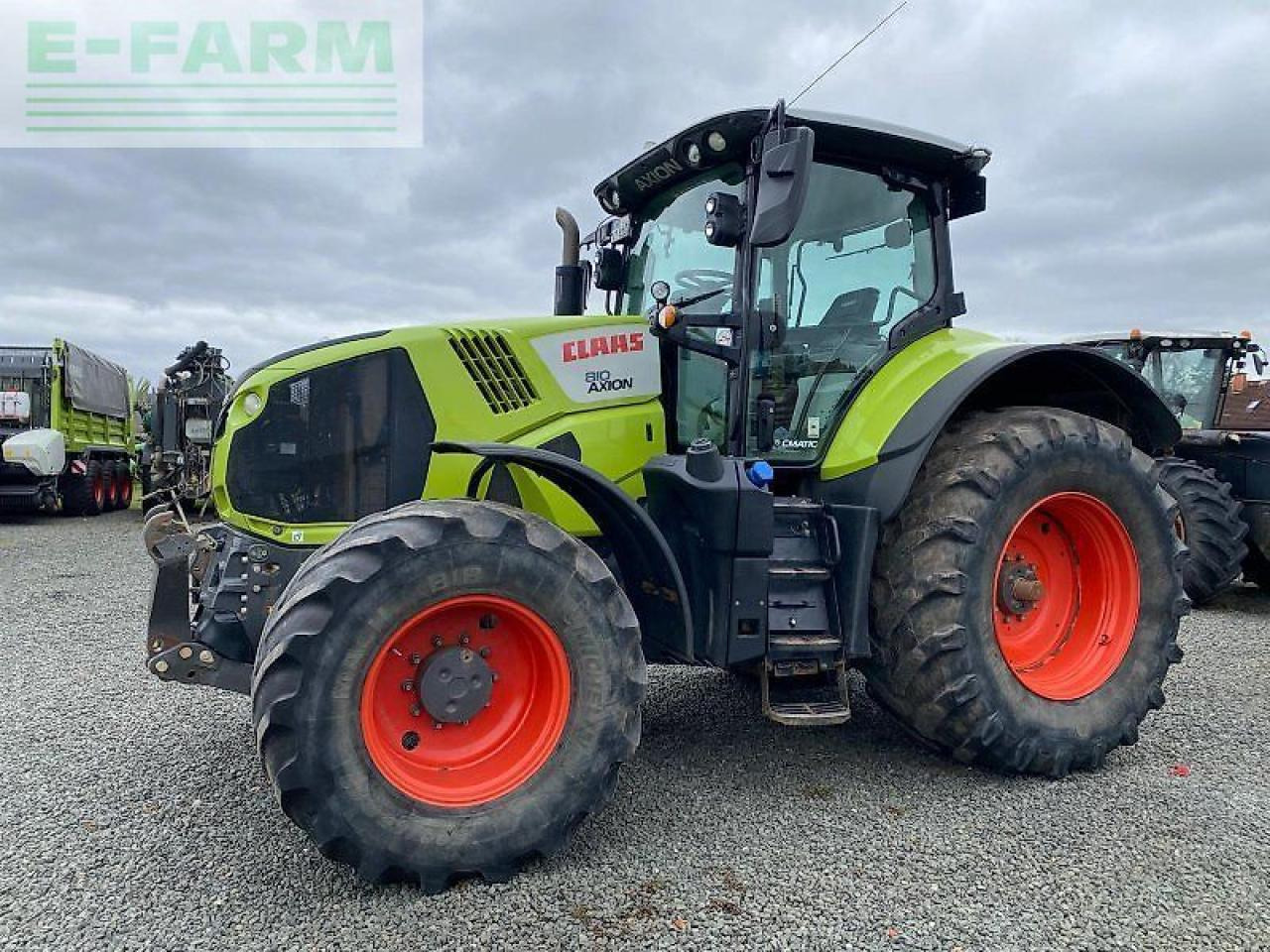 CLAAS axion 810 - Трактор: снимка 4 CLAAS axion 810 - Трактор: снимка 4