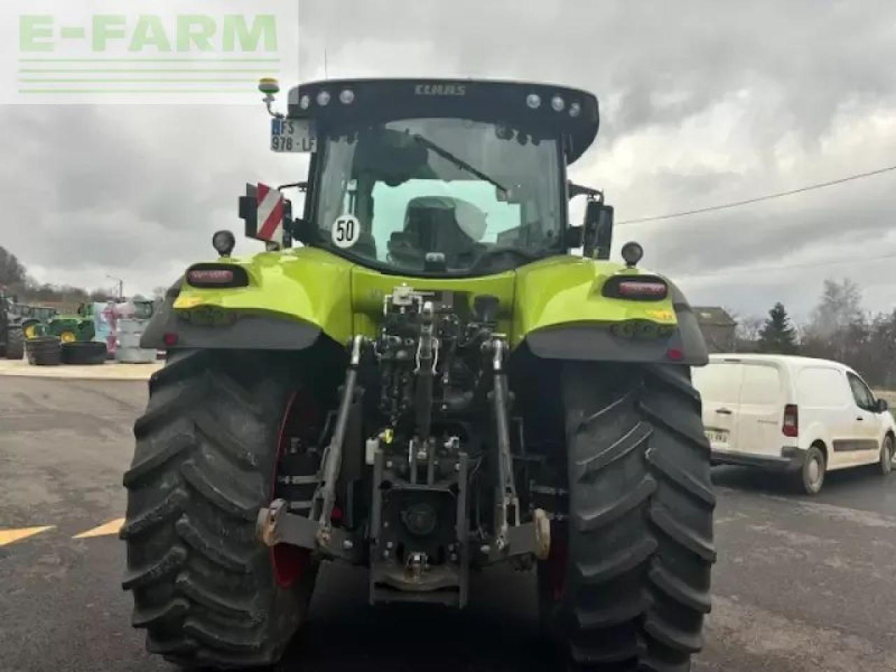 CLAAS axion 810 - Трактор: снимка 5 CLAAS axion 810 - Трактор: снимка 5