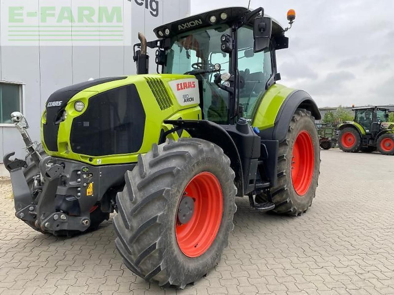 CLAAS axion 810 - Трактор: снимка 2 CLAAS axion 810 - Трактор: снимка 2
