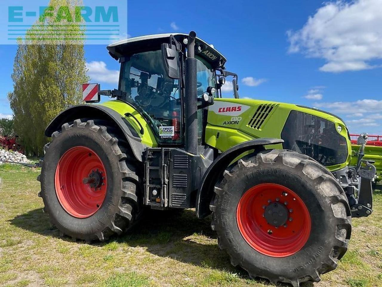 CLAAS axion 810 cmatic CMATIC - Трактор: снимка 2 CLAAS axion 810 cmatic CMATIC - Трактор: снимка 2