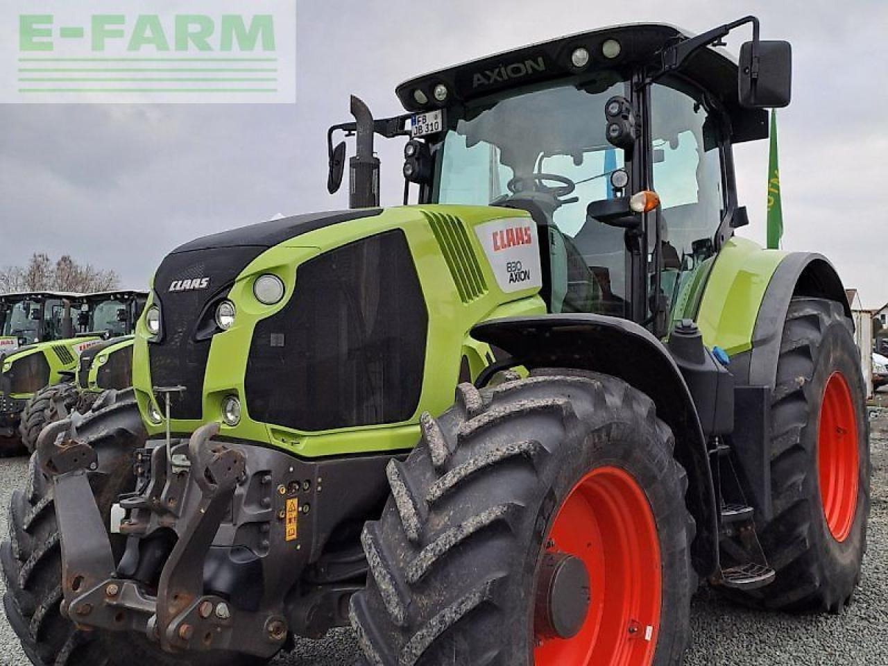 CLAAS axion 830 cebis - Трактор: снимка 2 CLAAS axion 830 cebis - Трактор: снимка 2