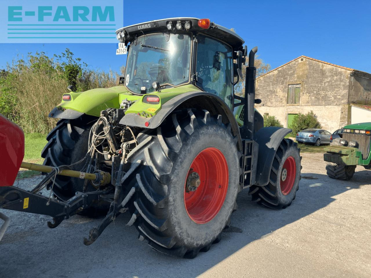 CLAAS axion 830 cmatic CMATIC - Трактор: снимка 4 CLAAS axion 830 cmatic CMATIC - Трактор: снимка 4