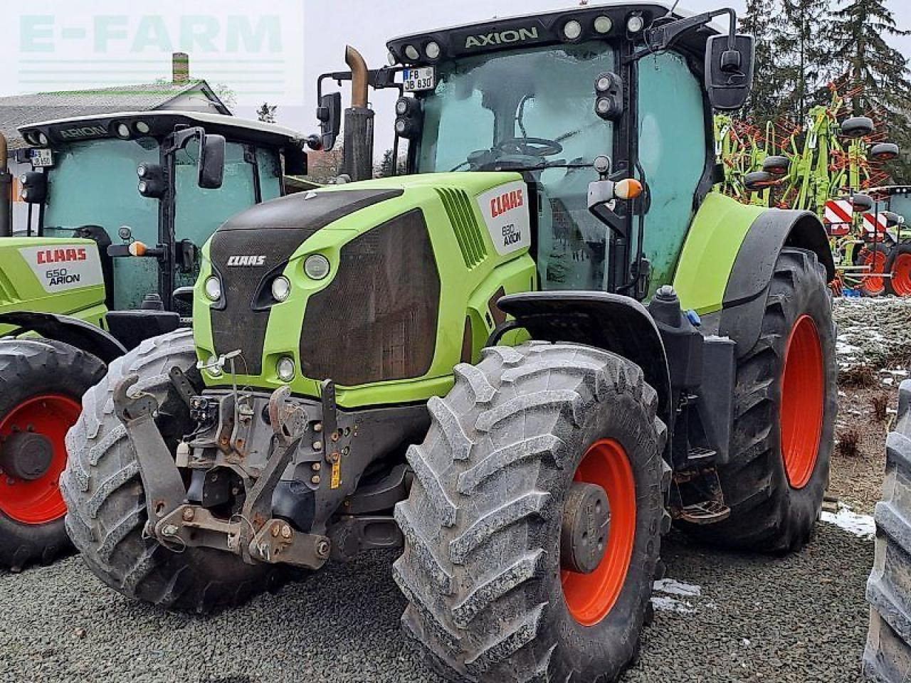 CLAAS axion 830 cmatic lu-paket CMATIC - Трактор: снимка 1 CLAAS axion 830 cmatic lu-paket CMATIC - Трактор: снимка 1