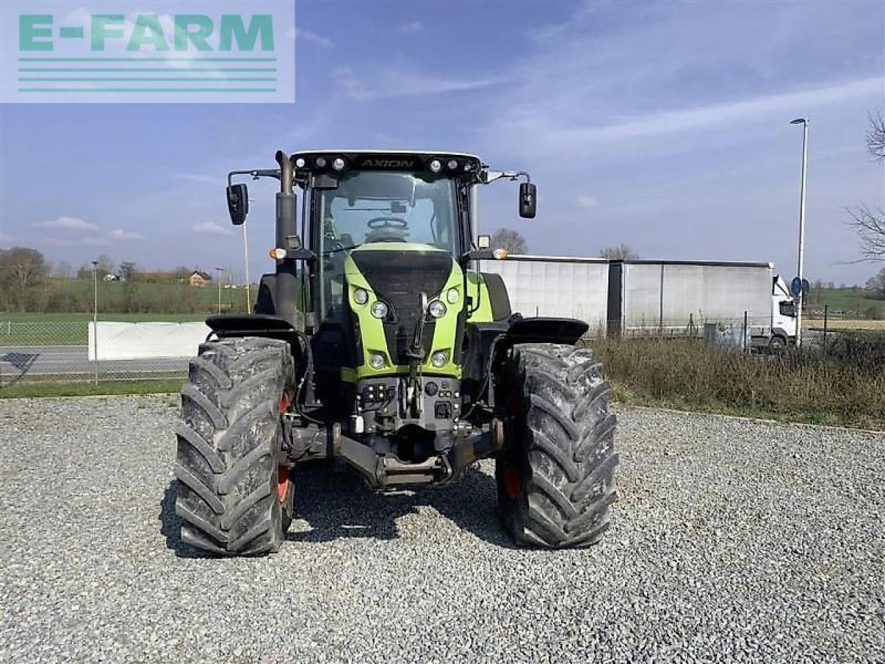 CLAAS axion 850 cebis - Трактор: снимка 2 CLAAS axion 850 cebis - Трактор: снимка 2