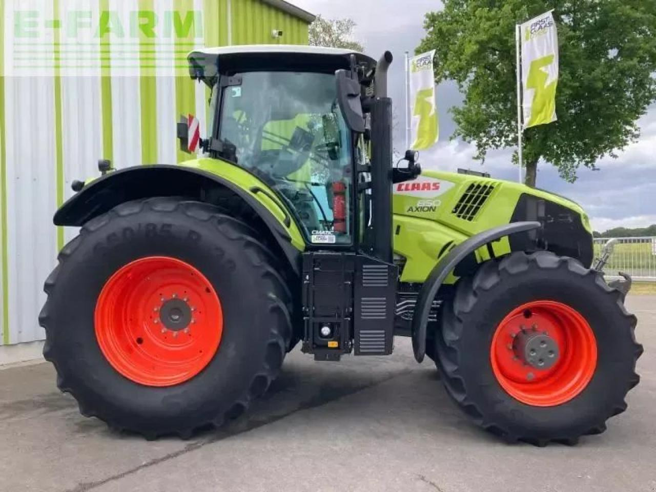CLAAS axion 850 cmatic cebis CMATIC CEBIS - Трактор: снимка 4 CLAAS axion 850 cmatic cebis CMATIC CEBIS - Трактор: снимка 4