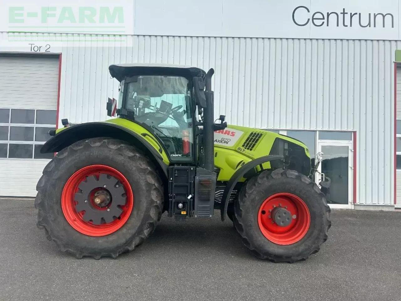 CLAAS axion 870 - Трактор: снимка 4 CLAAS axion 870 - Трактор: снимка 4
