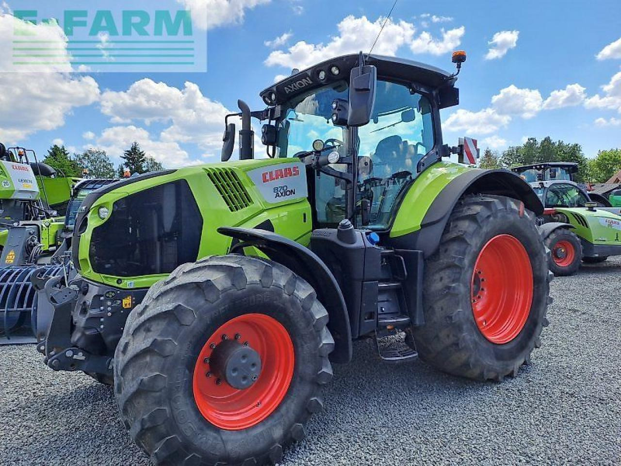 CLAAS axion 870 c-matic - Трактор: снимка 1 CLAAS axion 870 c-matic - Трактор: снимка 1