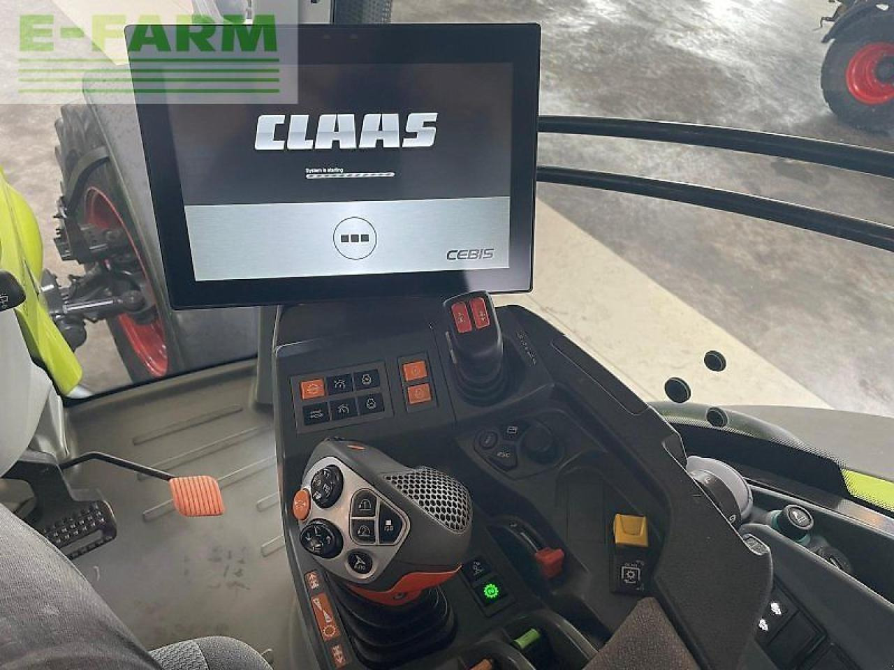Трактор CLAAS axion 870 cmatic cebis CMATIC CEBIS: снимка 14 Трактор CLAAS axion 870 cmatic cebis CMATIC CEBIS: снимка 14