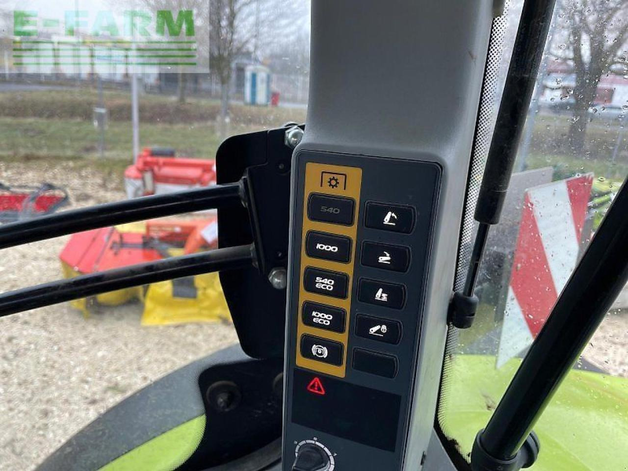 Трактор CLAAS axion 870 cmatic cebis CMATIC CEBIS: снимка 6