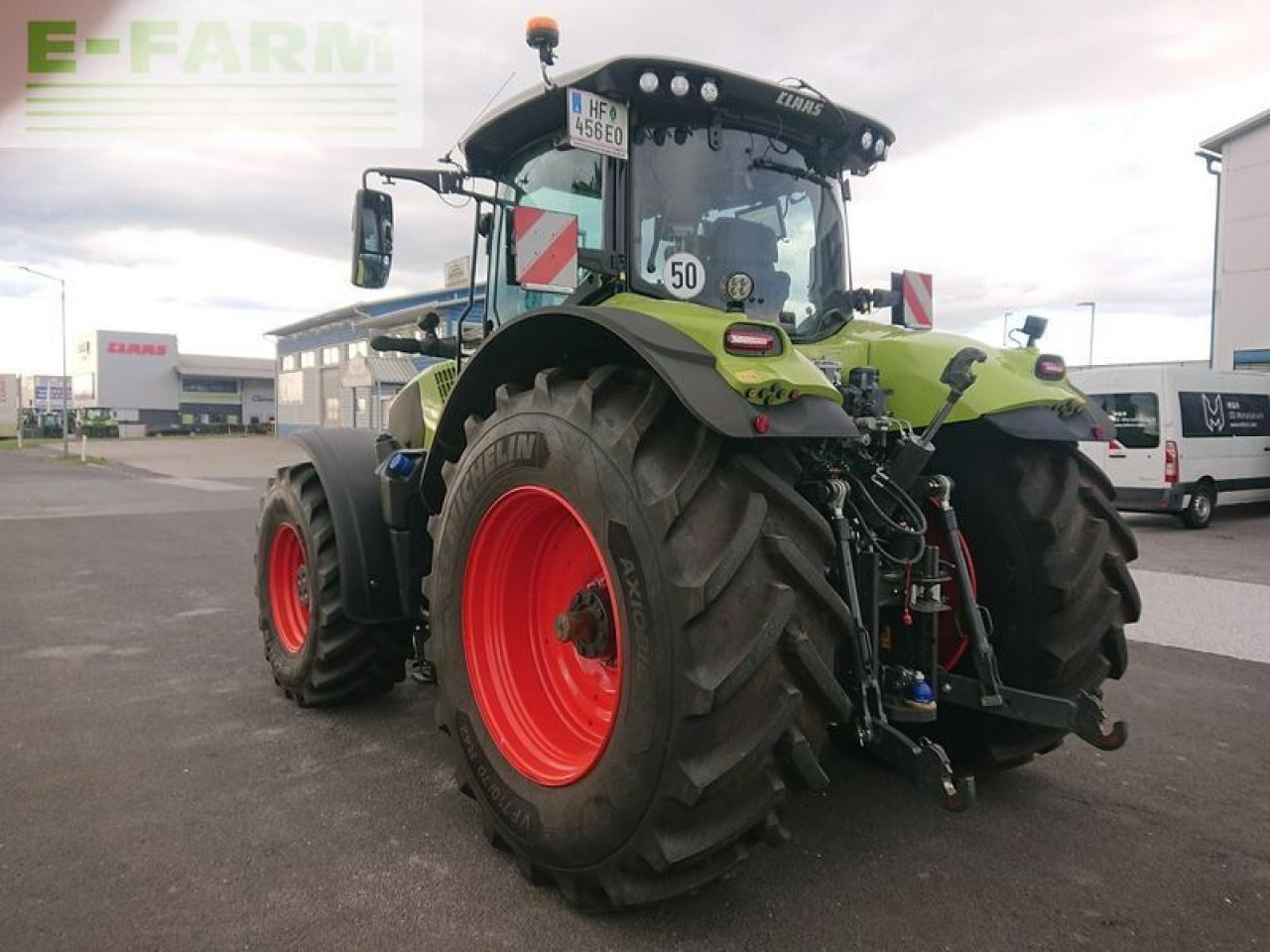 CLAAS axion 870 cmatic cebis CMATIC CEBIS - Трактор: снимка 4 CLAAS axion 870 cmatic cebis CMATIC CEBIS - Трактор: снимка 4