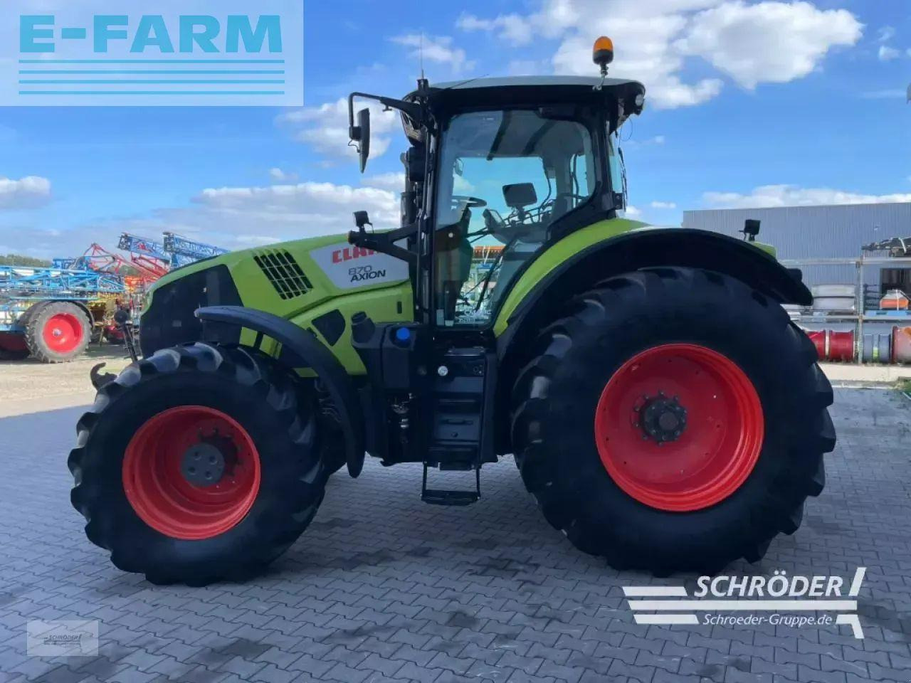 CLAAS axion 870 cmatic rtk CMATIC - Трактор: снимка 4 CLAAS axion 870 cmatic rtk CMATIC - Трактор: снимка 4