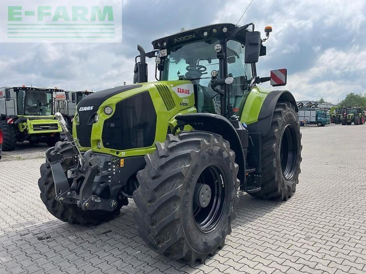 Трактор CLAAS axion 870 cmatic - stage v CMATIC: снимка 7