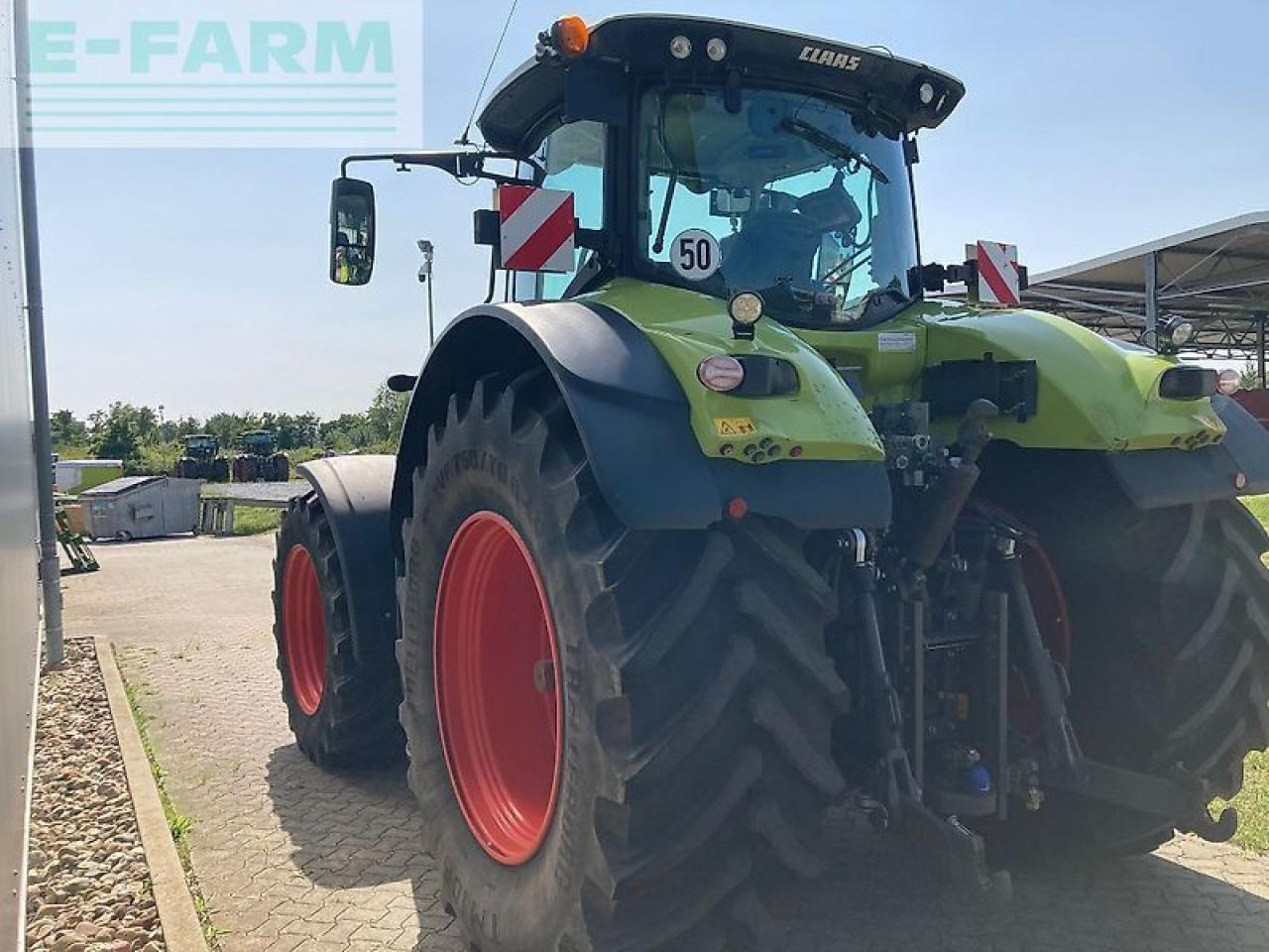 CLAAS axion 930 cmatic - Трактор: снимка 4 CLAAS axion 930 cmatic - Трактор: снимка 4