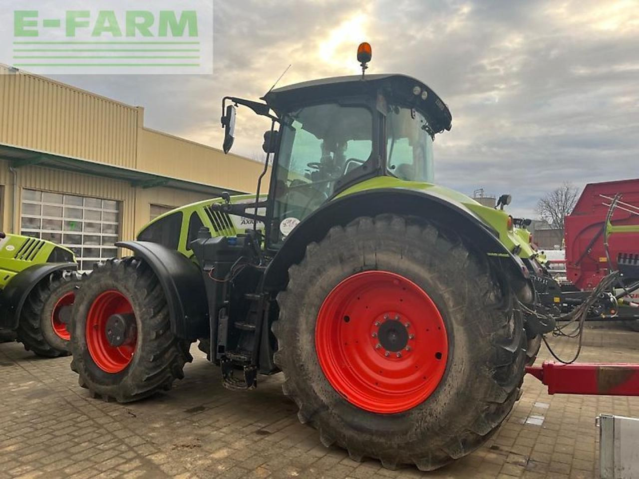 Трактор CLAAS axion 930 cmatic cis+ CMATIC CIS+: снимка 9