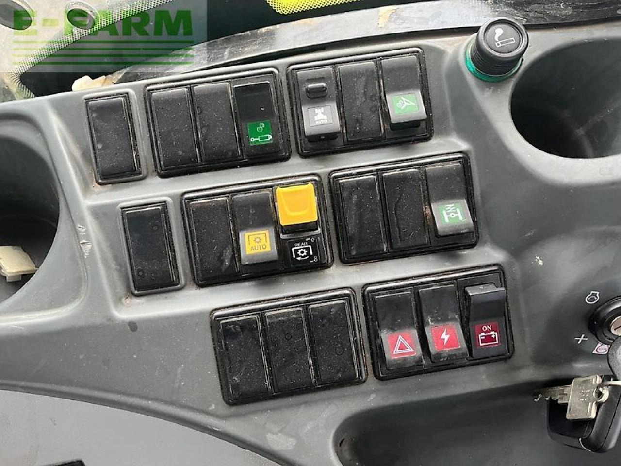 Трактор CLAAS axion 930 cmatic cis+ CMATIC CIS+: снимка 13