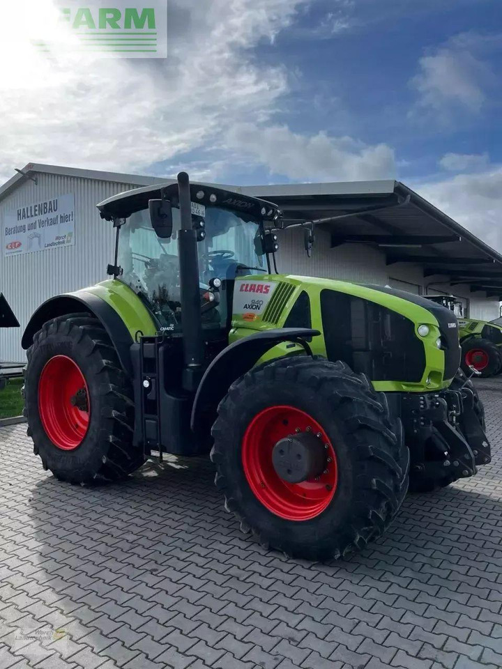 CLAAS axion 940 - Трактор: снимка 3 CLAAS axion 940 - Трактор: снимка 3