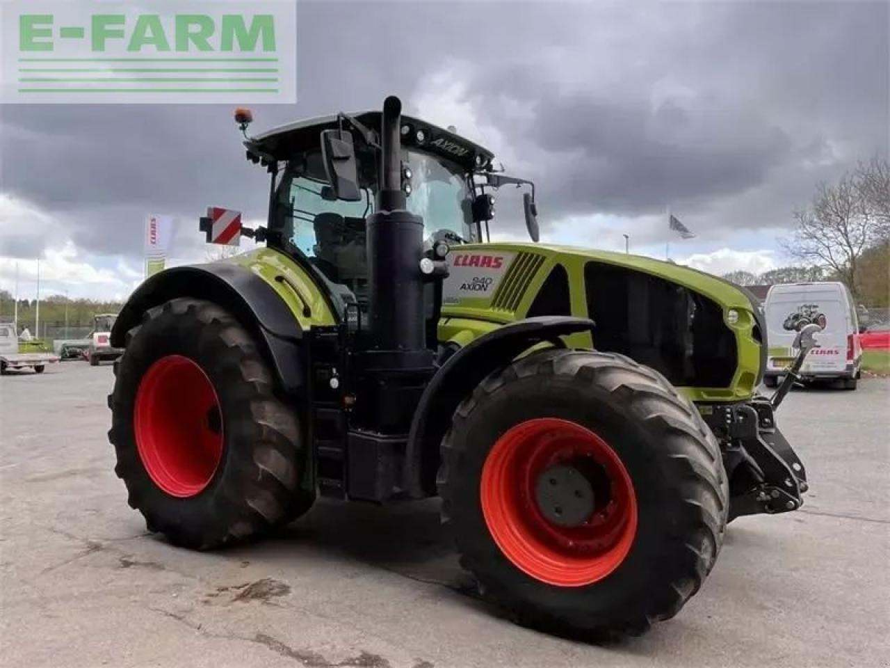 CLAAS axion 940 cmatic cebis CMATIC CEBIS - Трактор: снимка 3 CLAAS axion 940 cmatic cebis CMATIC CEBIS - Трактор: снимка 3
