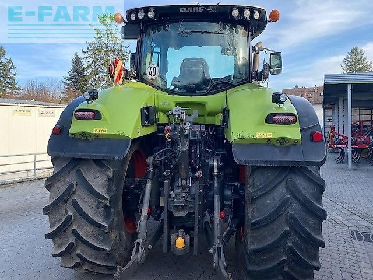 CLAAS axion 950 - Трактор: снимка 4 CLAAS axion 950 - Трактор: снимка 4