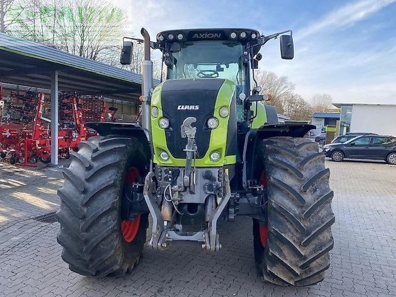 CLAAS axion 950 - Трактор: снимка 3 CLAAS axion 950 - Трактор: снимка 3
