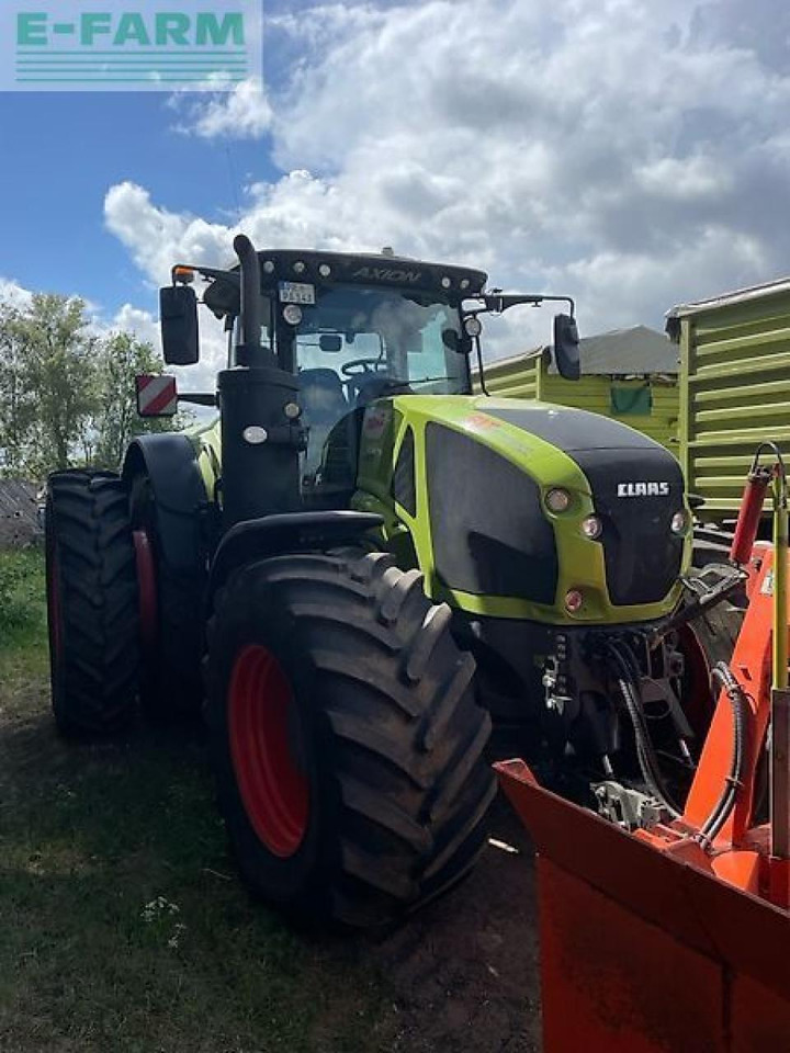 CLAAS axion 950 - Трактор: снимка 4 CLAAS axion 950 - Трактор: снимка 4
