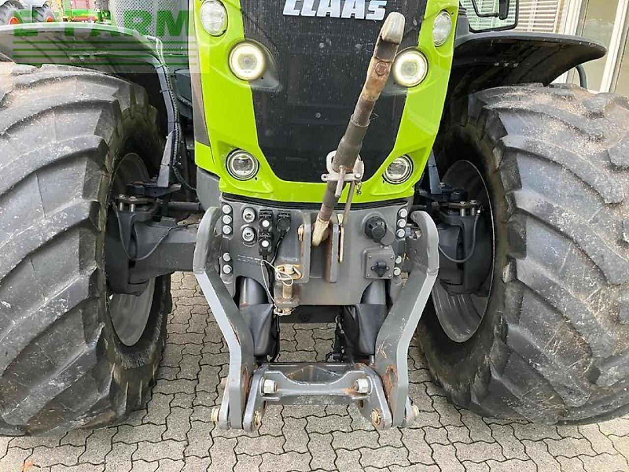 CLAAS axion 950 cmatic ctic - Трактор: снимка 5 CLAAS axion 950 cmatic ctic - Трактор: снимка 5