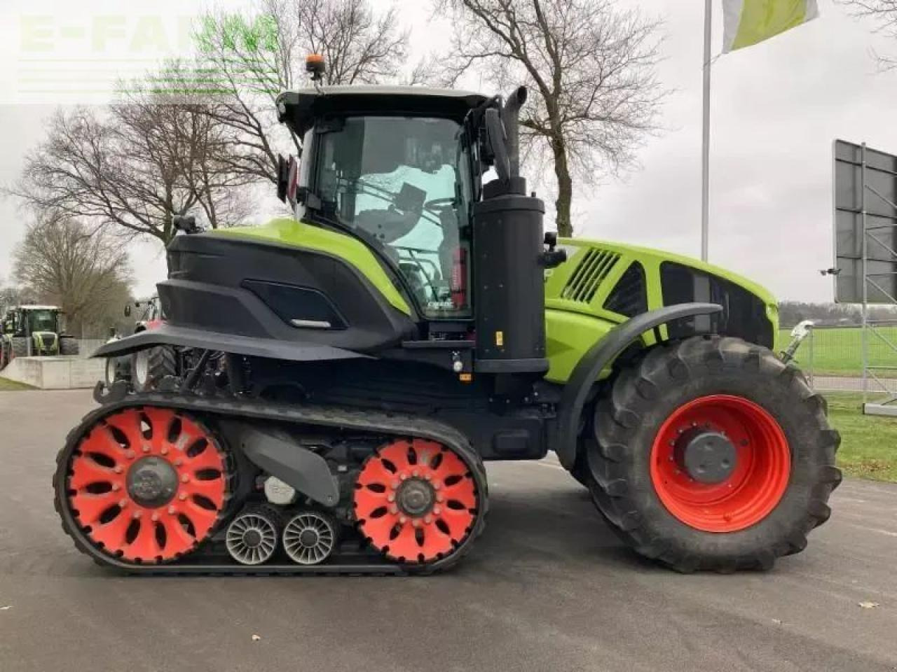 CLAAS axion 960 terra trac - Трактор: снимка 4 CLAAS axion 960 terra trac - Трактор: снимка 4