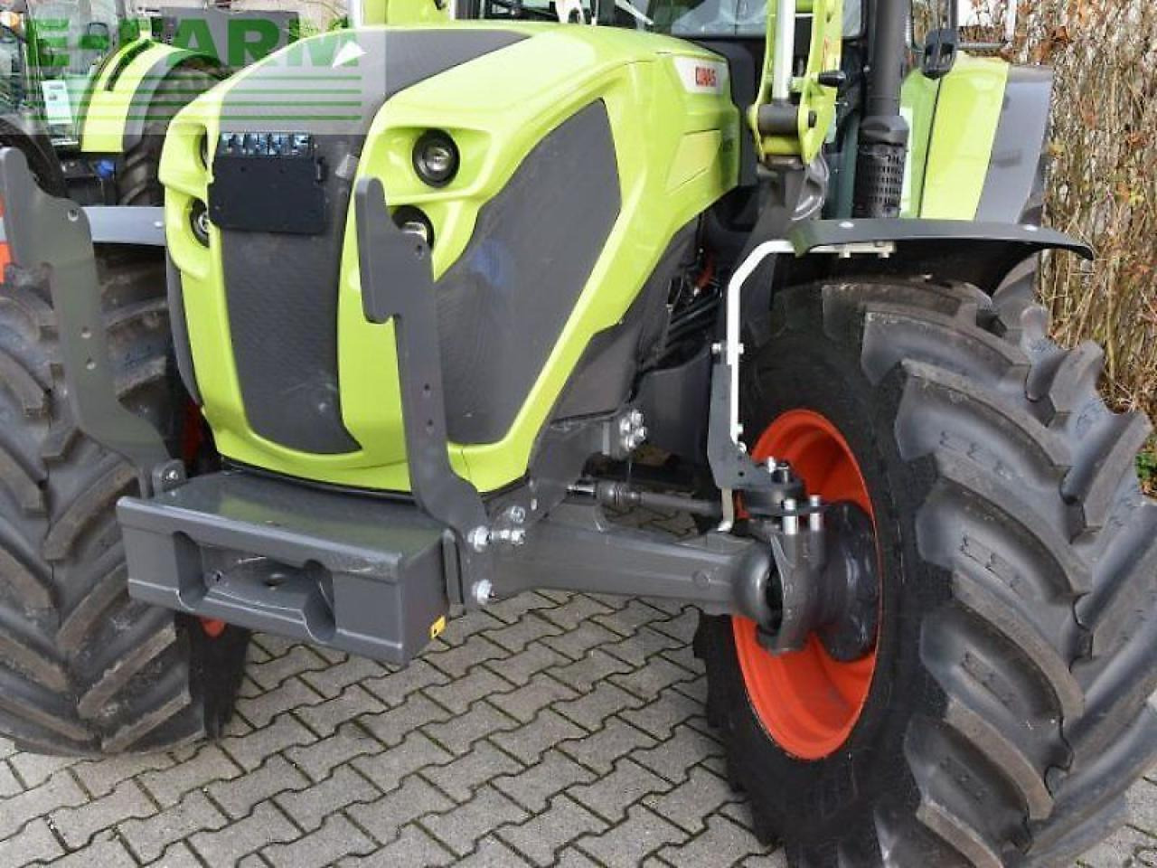 CLAAS axos 3.105 mit fl 100 c - Трактор: снимка 5 CLAAS axos 3.105 mit fl 100 c - Трактор: снимка 5