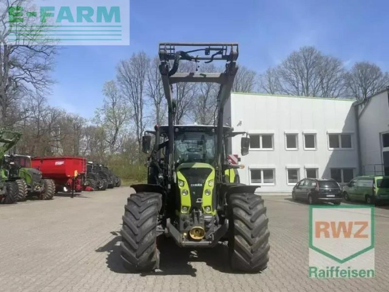 CLAAS claas arion 660 - Трактор: снимка 2 CLAAS claas arion 660 - Трактор: снимка 2