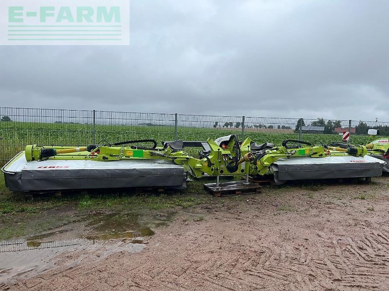 CLAAS disco 3200 fc + 1100 c - Косачка: снимка 1 CLAAS disco 3200 fc + 1100 c - Косачка: снимка 1