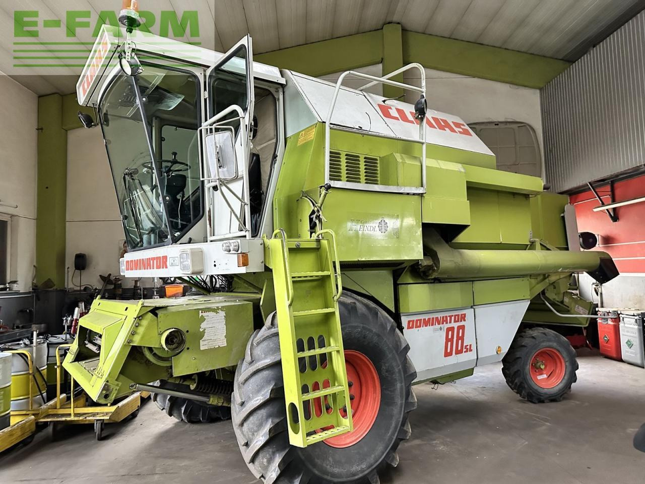 CLAAS dominator 88 - Зърнокомбайн: снимка 2 CLAAS dominator 88 - Зърнокомбайн: снимка 2